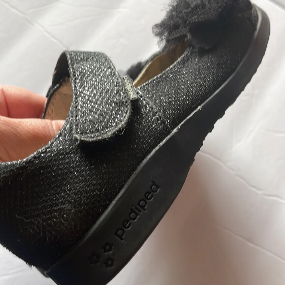 Pediped black Mary Jane dress shoes with flower size 29